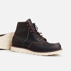 Red Wing Shoes Classic Moc Men’s 6-inch Boot in Black Prarie Leather. – NWT